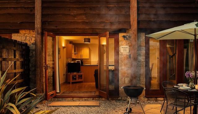 Fantastic 2 Bed barn conversion close to Sherborne,