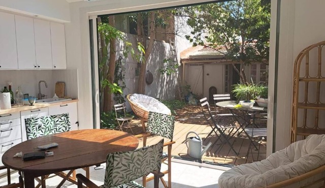 Fantastic 2-bedroom apartment with garden in Marseille near vibrant city life