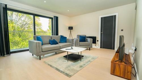 Fantastic 2 Bedroom Apartment in Birmingham