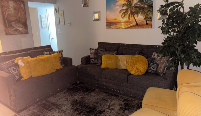 Fantastic 2-bedroom apartment with AC in vibrant Birmingham