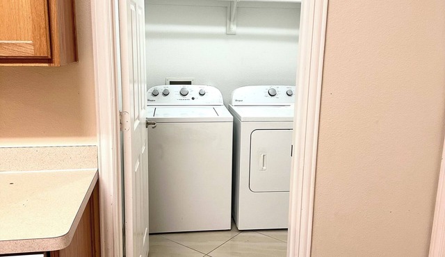 Fantastic 3-bedroom house with AC in charming Mansfield