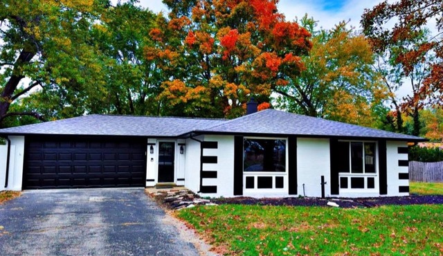 Fantastic 4-bedroom house with AC in charming Lafayette