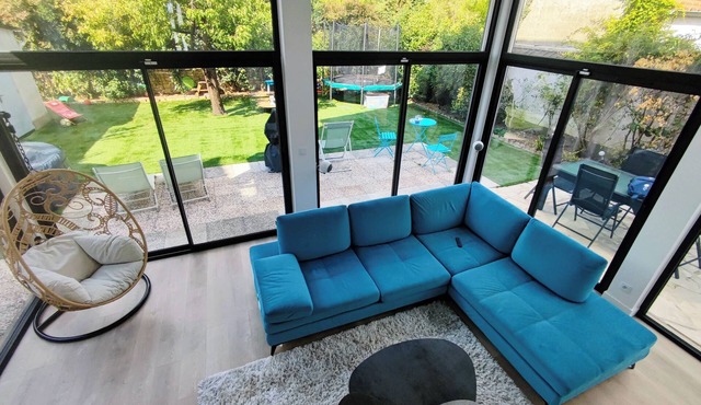 Fantastic 5-bedroom house closed to PARIS & DISNEY LAND with AC