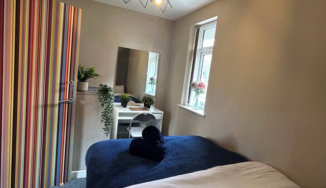 Fantastic 5-bedroom house with WiFi in Kingston upon Hull