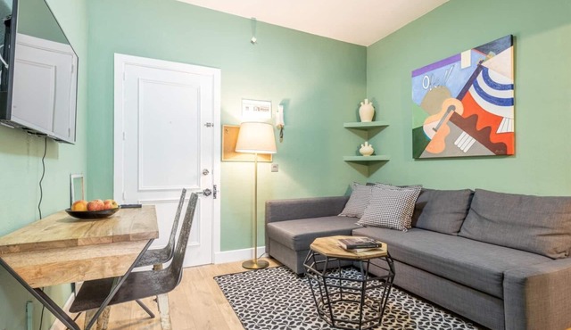 Fantastic apartment. 4px center and next to Triana - AC/WFI