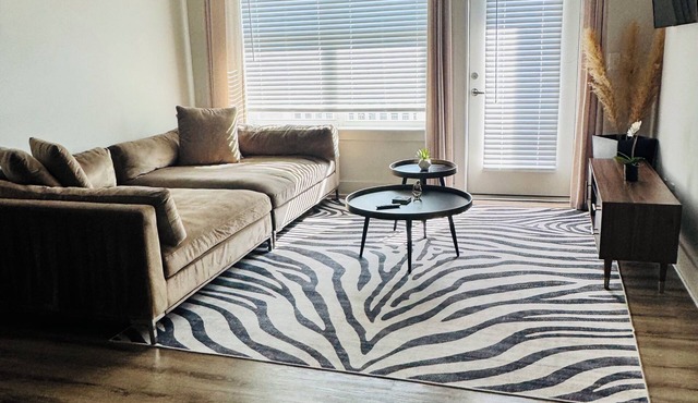 Fantastic Comfy Retreat Close to Everything 2-bedroom 2-bathroom apartment