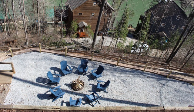 Fantastic lake house Laid Back Living with gorgeous views of Norris Lake!