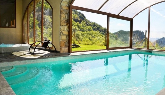Fantastic mountain villa - Private padel tennis, pool & spa, fitness room & more