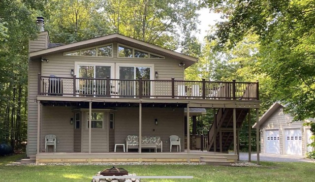 Fantastic NEW Schuss Mountain location for a Pure Michigan get-away!