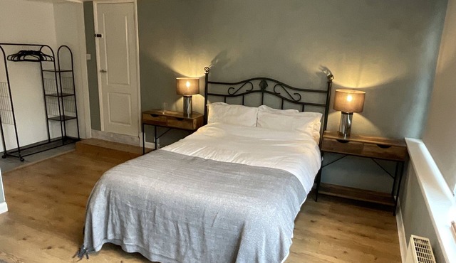 Fantastic Private Studio Apartment