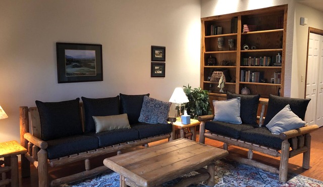 Fantastic Townhouse on Golf Course in Ridgway