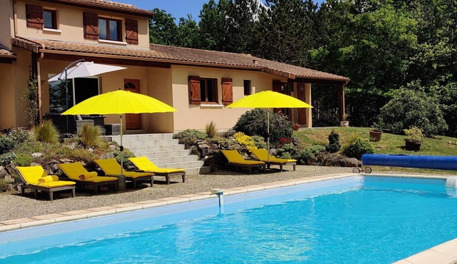 Fantastic vacation bungalow in the beautiful Dordogne