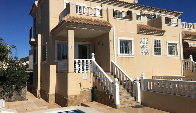 Fantastic Villa with Private Pool only a few minutes walk to the Beach