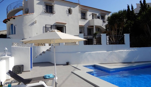 Fantastic Villa Amare on top of the Montemar