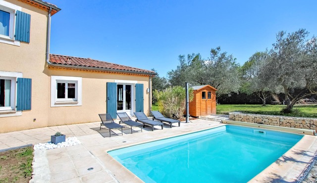 Fantastic villa with pretty private swimming pool and terrace.