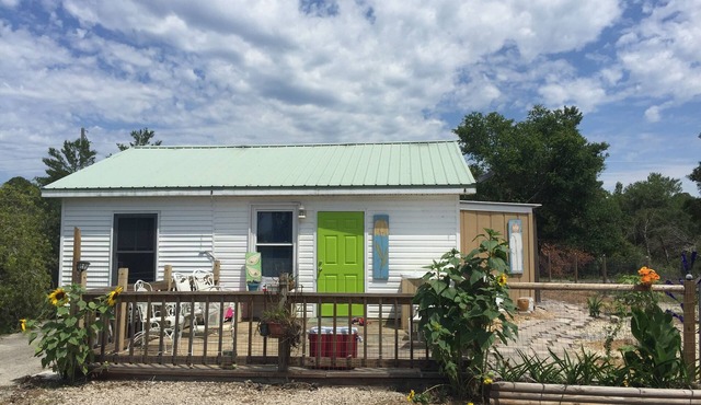 Fantastic Waterfront Cottage on St. George Sound-GREAT FISHING