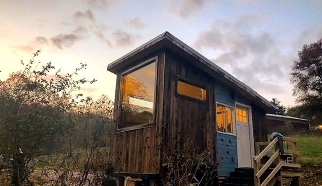 Fantastic West Virginia Glamping Retreat near Oglebay Park