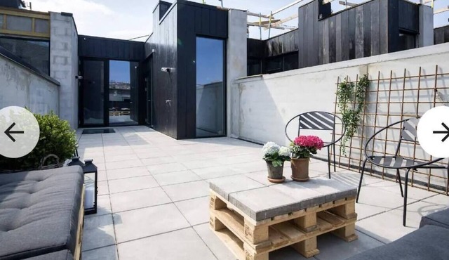 Fantastisk Arkitektegnet hus i Newyorker-stil - med Tagterrasse og Charme
