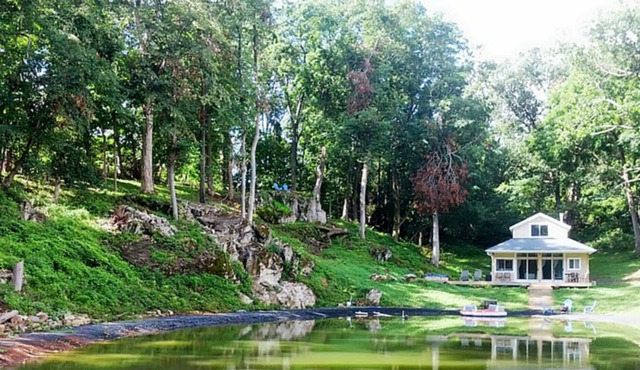 Fantasy Getaway Cottage on Private Pond with Waterfall, Rock Pool and Hot Tub