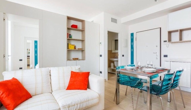 Farini, Lovely 1 Br Flat Close To Metro Station By Halldis