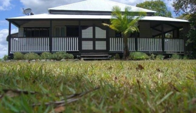Farm and Vineyard with private resort style pool