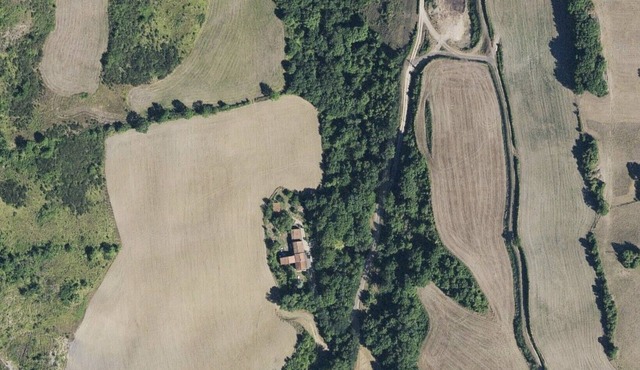 Farm "Les Lacs " sleeps 15 near Millau Aveyron