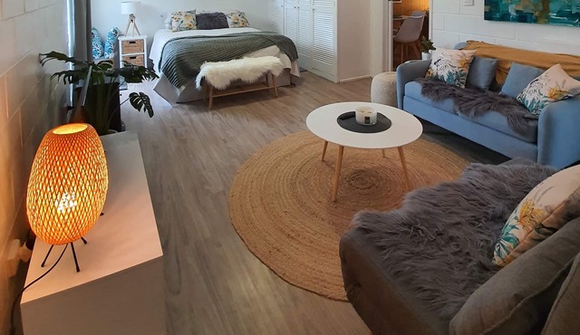 Farm Stay book a Private Cabin - Relax Breathe Walk