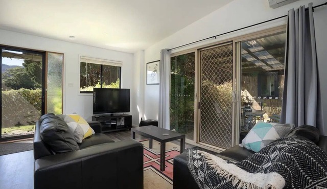 Farm "The Quarters" Foxground", Berry views