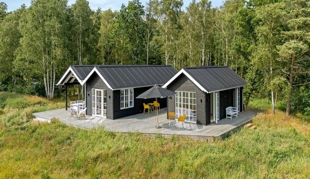 "Farman" - 150m from the sea by Interhome
