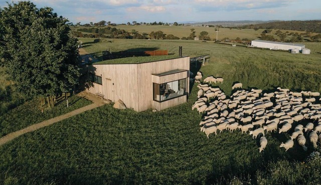 Farmers Hut | Luxury Farm Escape