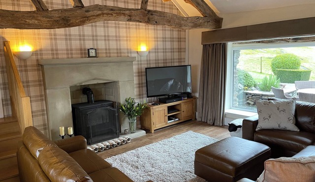 Farmhouse and Bungalow in the Lake District in a beautiful setting