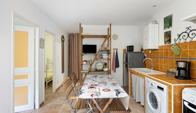 Farmhouse Apartment with Garden Access