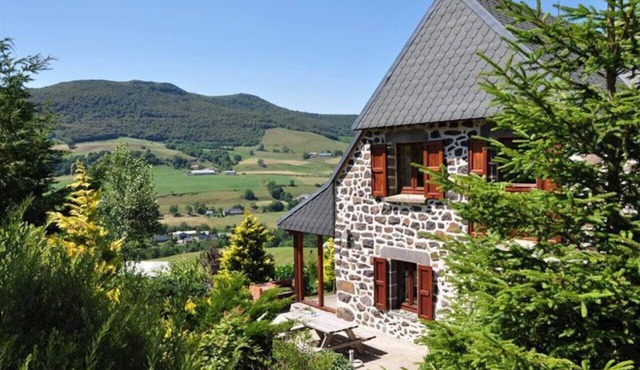 Farmhouse Auvergne Mountainview