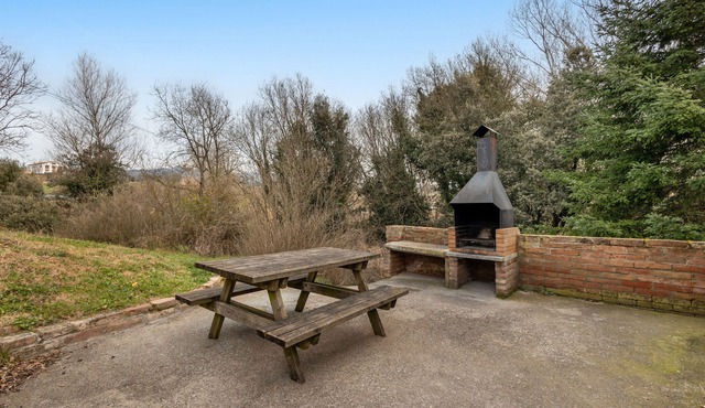 Farmhouse 'Cal Cisteller' with Shared Pool and Private Garden