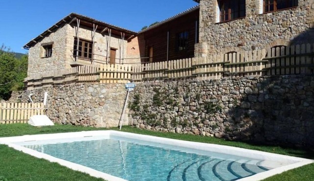 Farmhouse 'Cal Jep Costa' with Mountain View, Private Pool and Wi-Fi