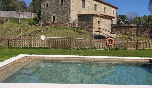 Farmhouse 'Can Malràs' with Mountain View, Wi-Fi and Air Conditioning