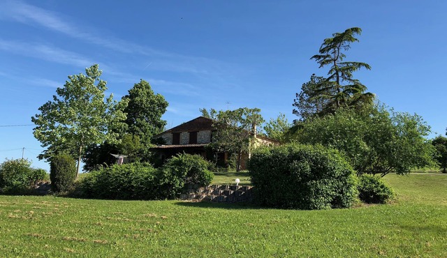 Farmhouse with two Gites and private pool, ideal for family groups