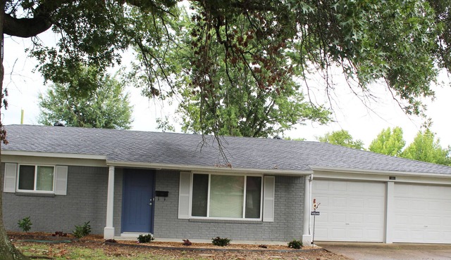 Farmhouse Fresh Retreat, newly renovated