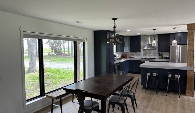 Farmhouse in McCrory, Arkansas on 5 acres is a cozy retreat. Witness the Eclipse