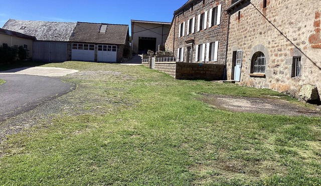 Farmhouse in the Cantal in Haute Planèze