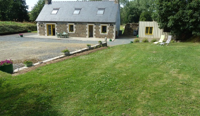 farmhouse in the heart of the trégor and 15 minutes from the sea