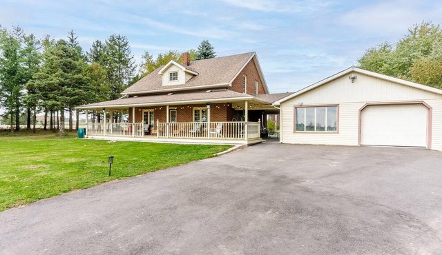 Farmhouse Nestled in a beautiful area.