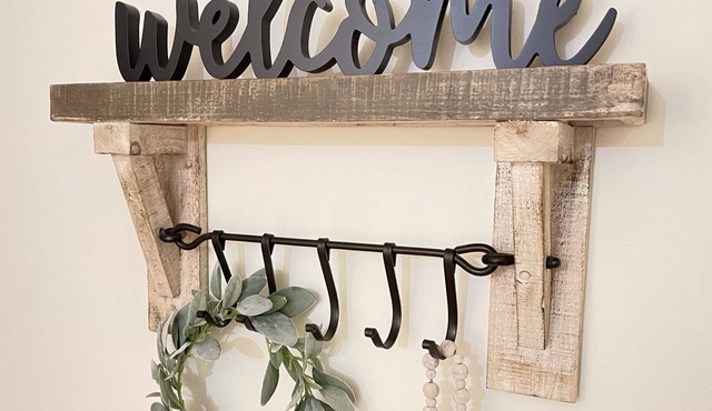 Farmhouse Oasis Steps to Historic Montgomery TX