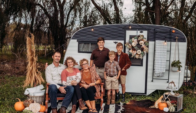 Farmhouse of Stoneycreek Acres, our Family Farm