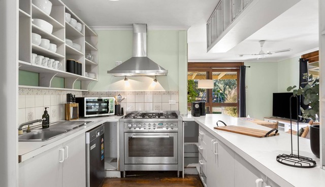 Farmhouse retreat on a tranquil organic permaculture mini-farm