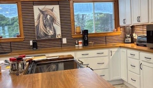 Farmhouse: Spacious 3-Bedroom at Liscomb Lodge