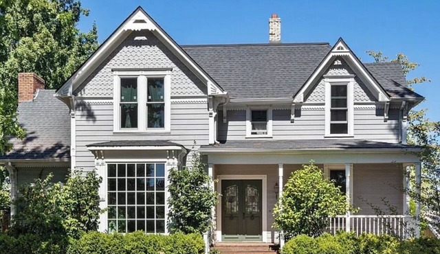 Farmhouse Suite in Willamette Valley