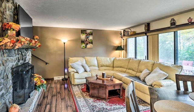 Farmington A-Frame with Lake Access and Fire Pit!