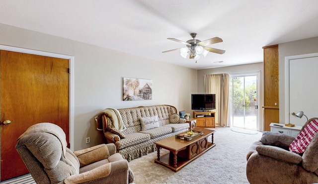 Farmington Family Home w/Private Patio