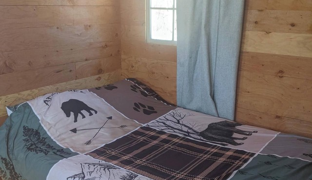 Farmstay in a tiny shack with view on horse & goat pasture